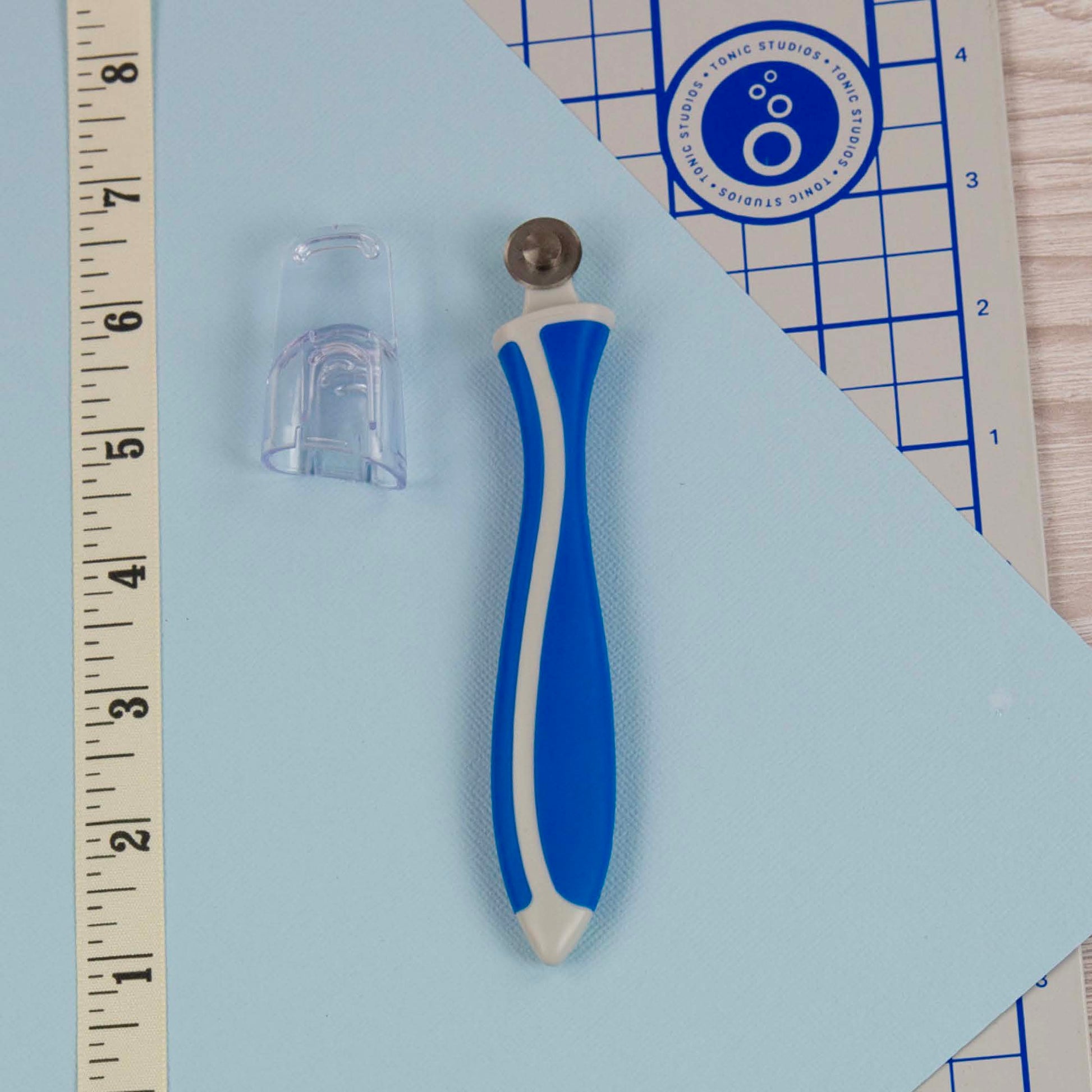 Precision Fabric Rotary Cutter - Tonic - Tools - 2059e