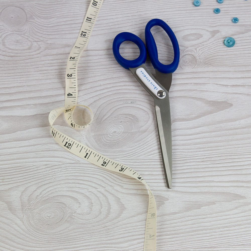 Tonic Studios Pro Cut 9.5" Scissors