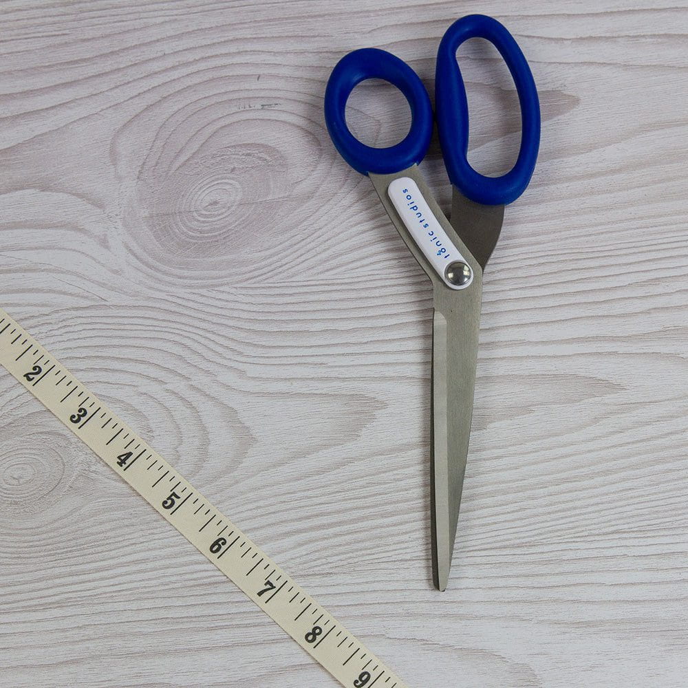 Tonic Studios Pro Cut 9.5" Scissors