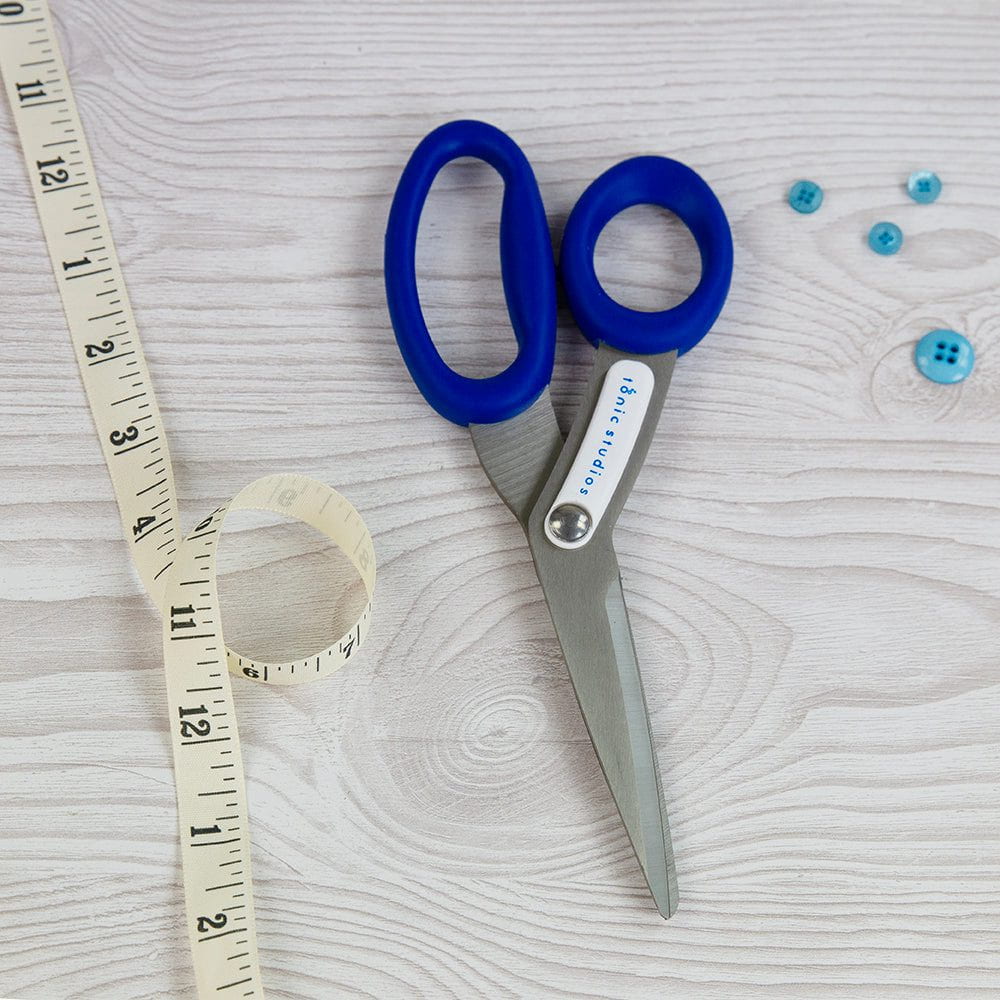 Tonic Studios Pro Cut 8.5" Scissors - Left Handed