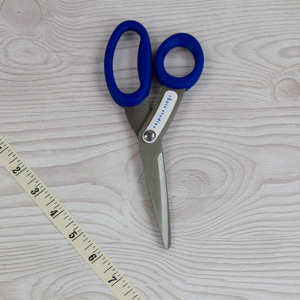 Tonic Studios - Scissors - Left Handed Pro Cut 8.5"- 2644e