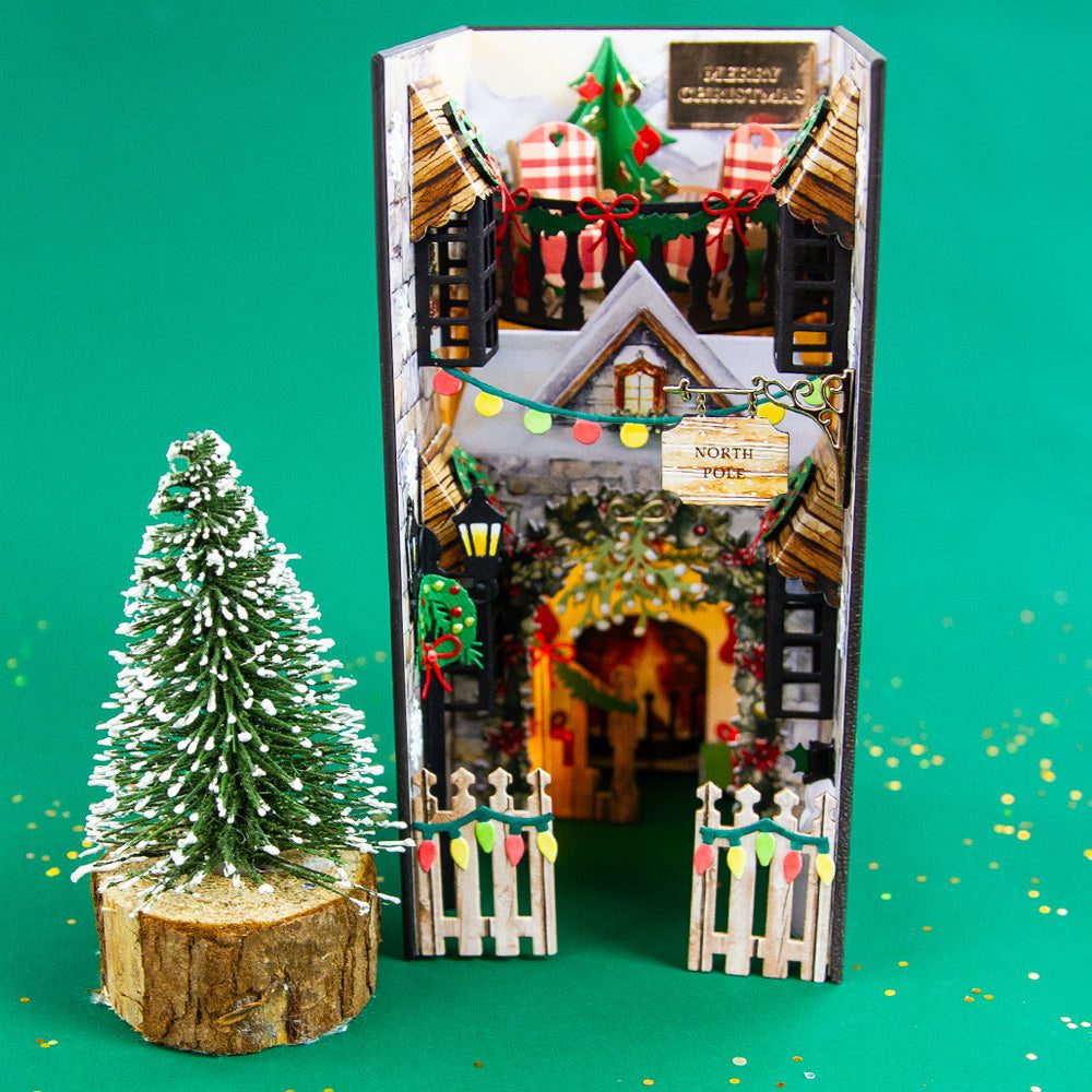 The 12 Days of Craftmas Book Nook Set